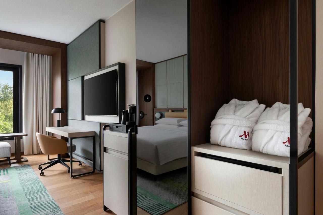 Milan Marriott Hotel Esterno foto