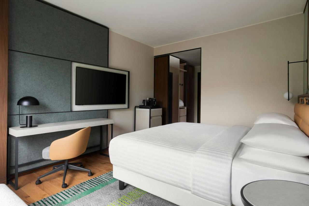 Milan Marriott Hotel Esterno foto