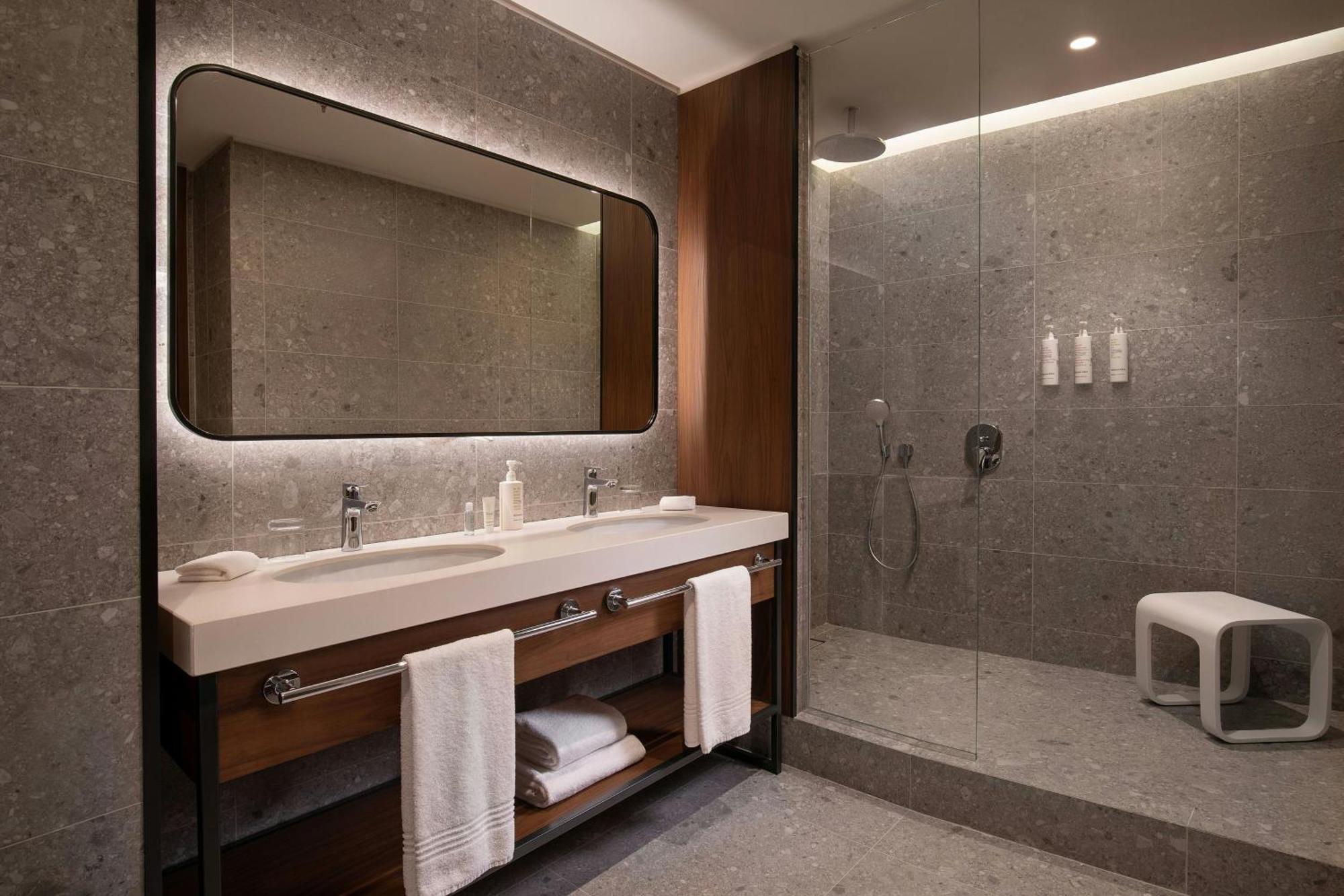 Milan Marriott Hotel Esterno foto